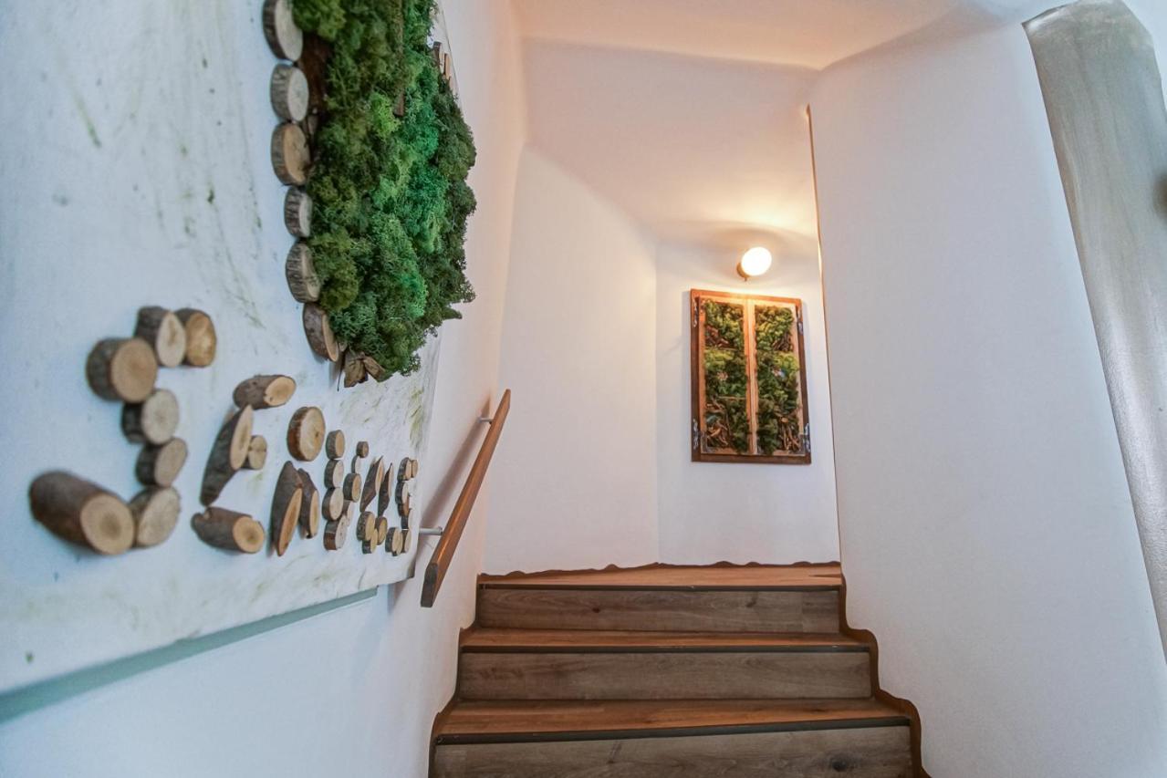 Auszeit Steiraland 8 Mit Ueberdachten Balkon Und Parkplatz Leoben  Luaran gambar
